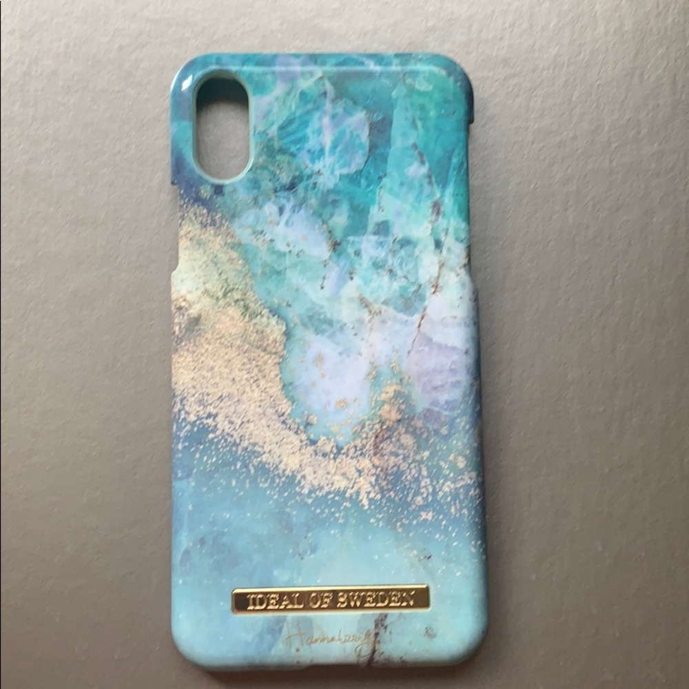 iDeal of Sweden iPhone X case